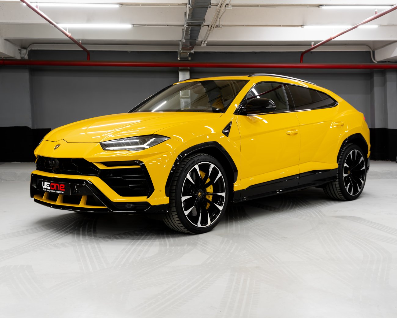 Lamborghini Urus 2020 желтый 