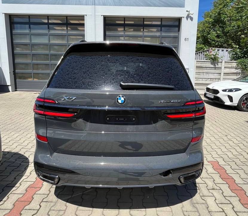 купить BMW X7 40D M Sport Pro 2026 в Москве