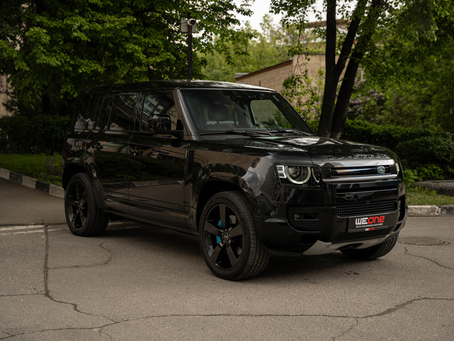 Land Rover Defender 2023 черный Land Rover Defender 2023 черный
