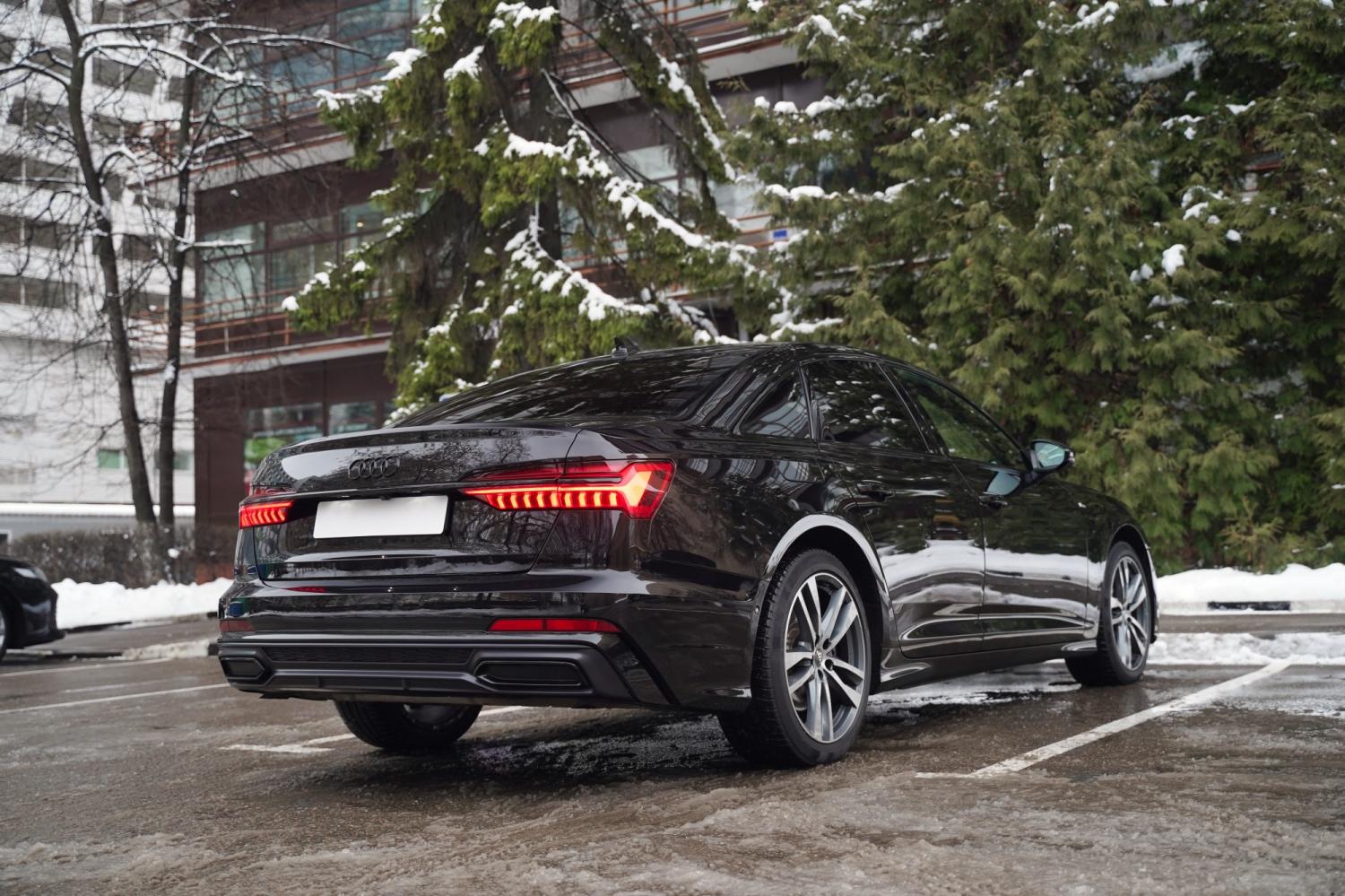 Audi A6 55 TFSI quattro S tronic Audi A6 55 TFSI quattro S tronic