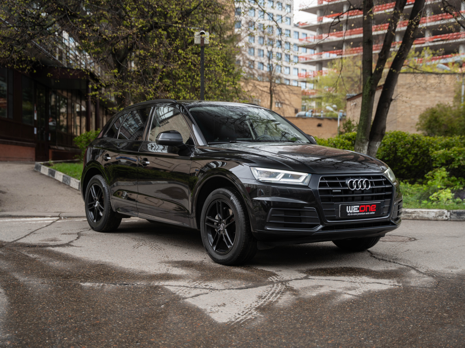 AUDI Q5 2019  черный