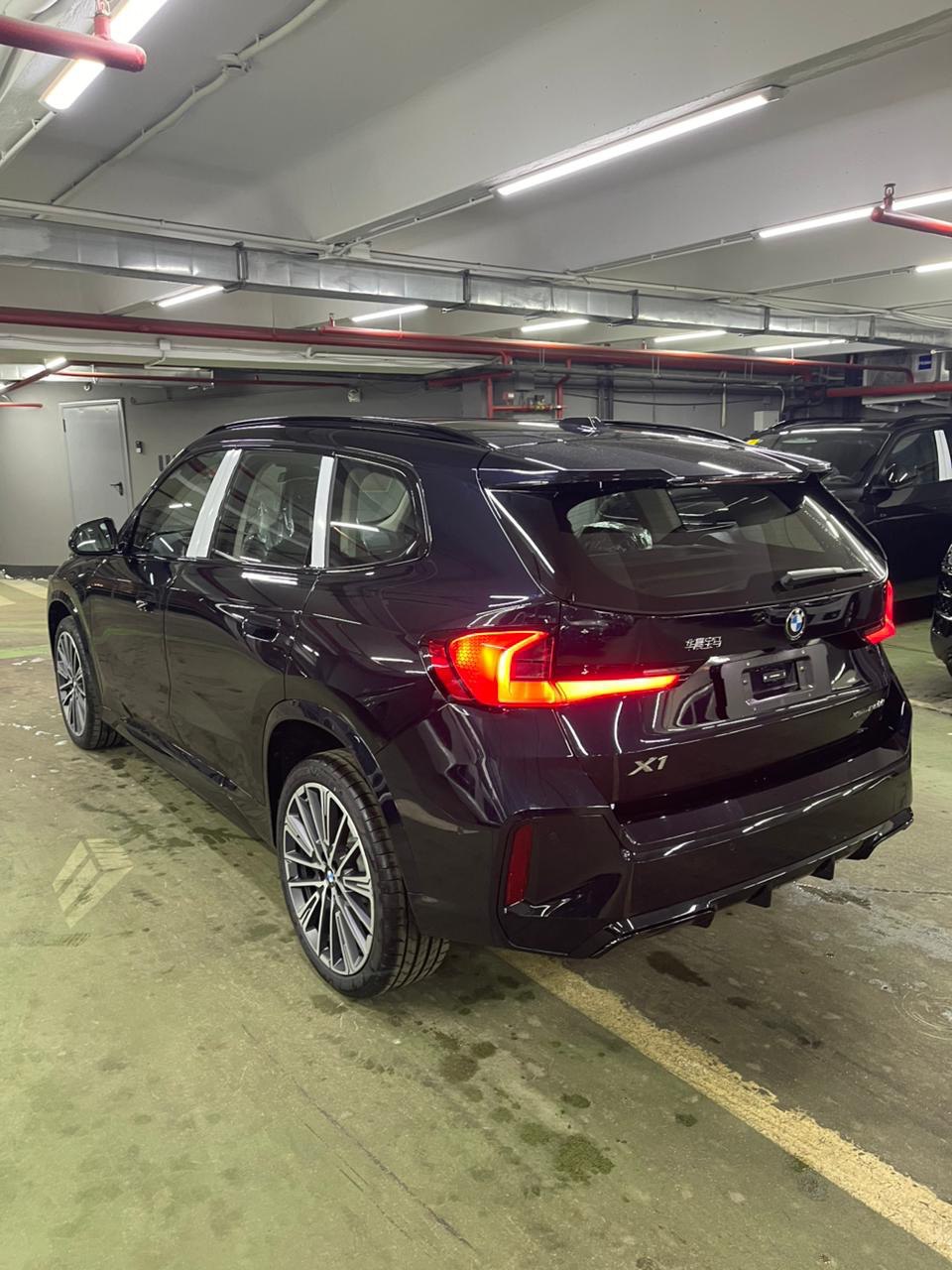 купить BMW X1 2025 черный LBV41FX06TMC52615 в Москве