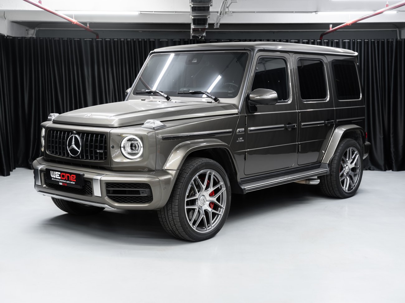 MERCEDES-BENZ G63 AMG 2022  серый