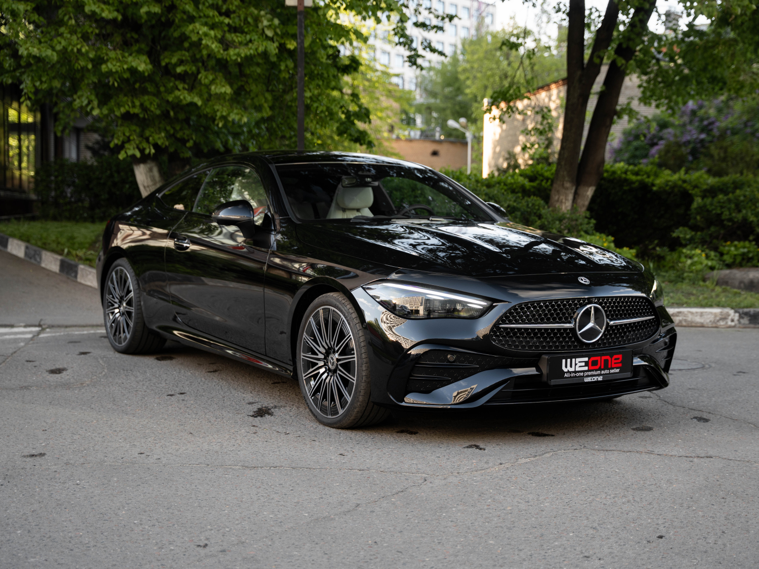 Mercedes-Benz CLE 300 2024 черный/беж Mercedes-Benz CLE 300 2024 черный/беж