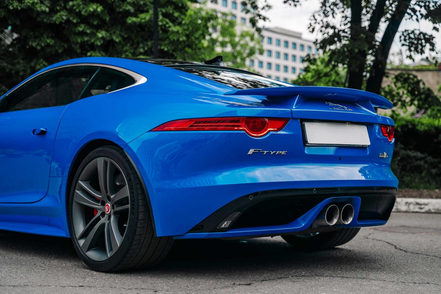 Jaguar F-Type 3.0 S/C F-Type British Design Edition AWD Coupe 2016 Jaguar F-Type 3.0 S/C F-Type British Design Edition AWD Coupe 2016