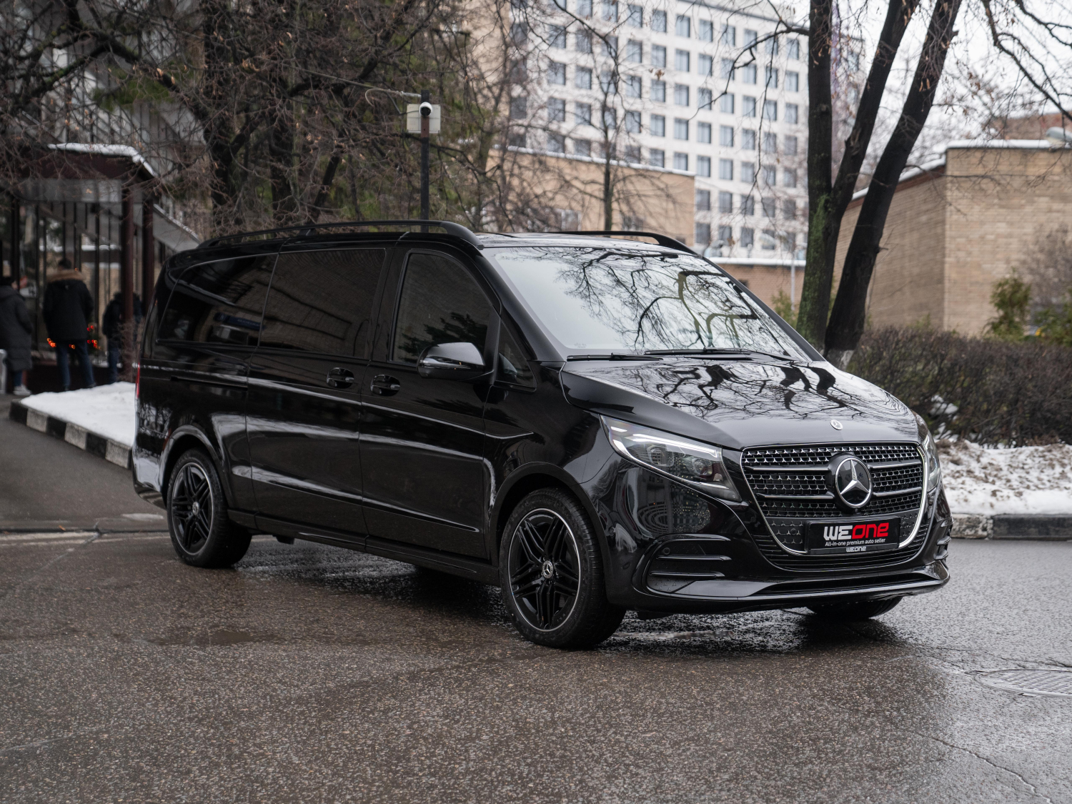 Mercedes-Benz V300 4matic EL 2024 черный Mercedes-Benz V300 4matic EL 2024 черный