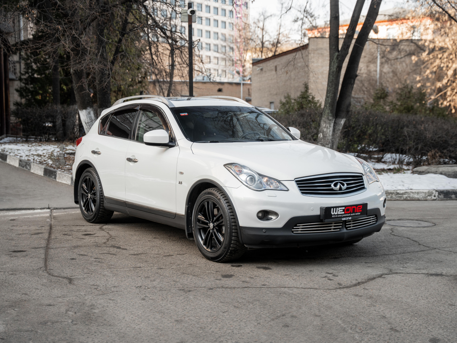 INFINITI QX50  2014 белый INFINITI QX50  2014 белый