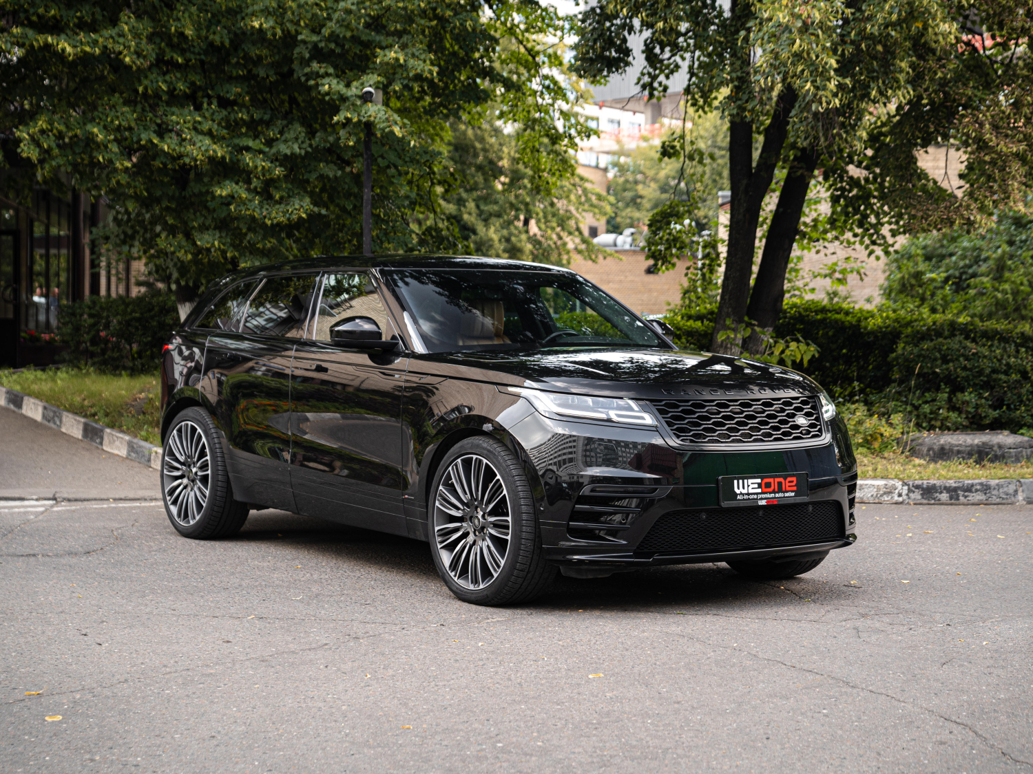 Land Rover Range Rover Velar 2019  черный  Land Rover Range Rover Velar 2019  черный