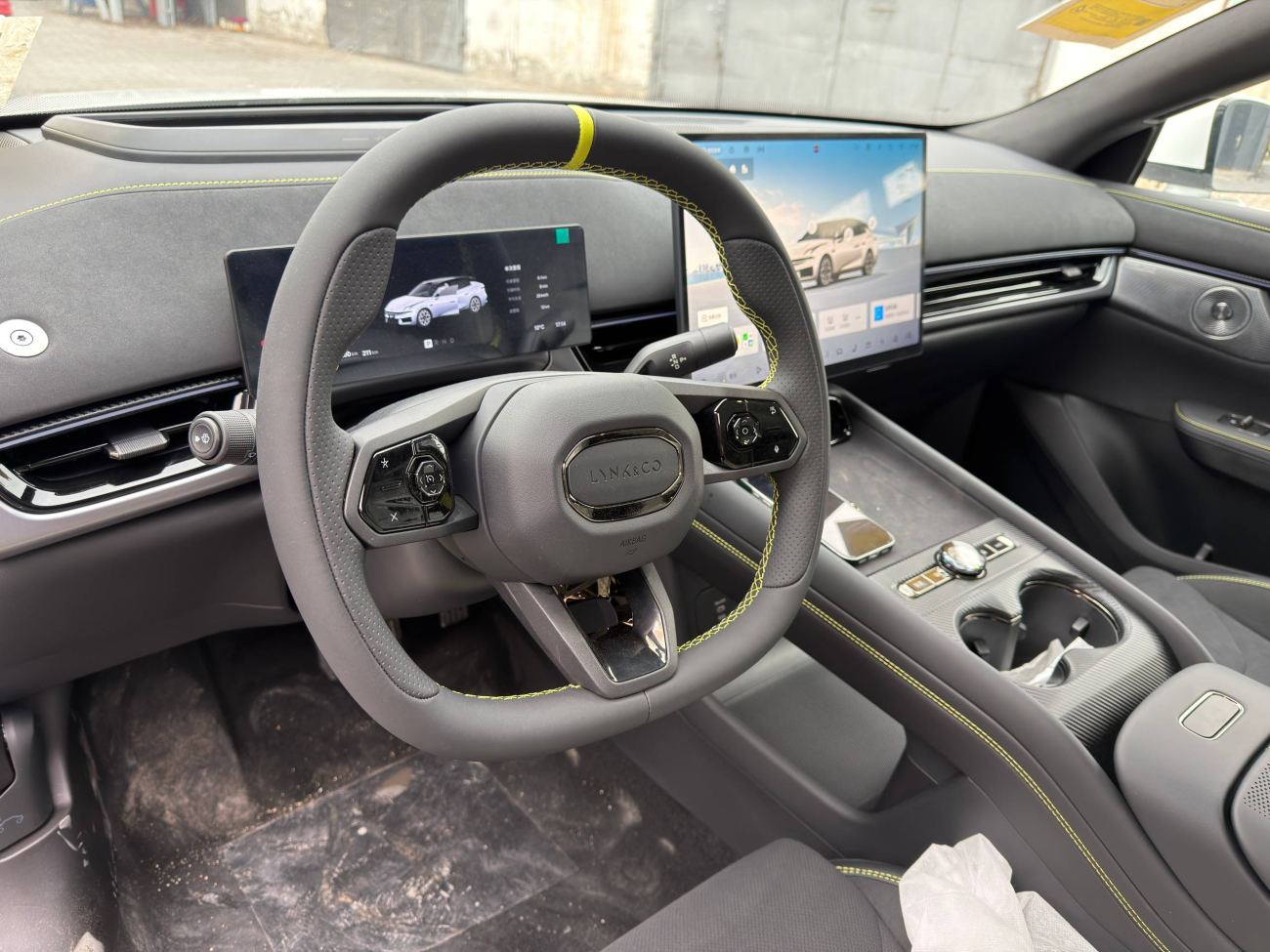 купить Lynk & Co 07 GT 2026 ,белый в Москве