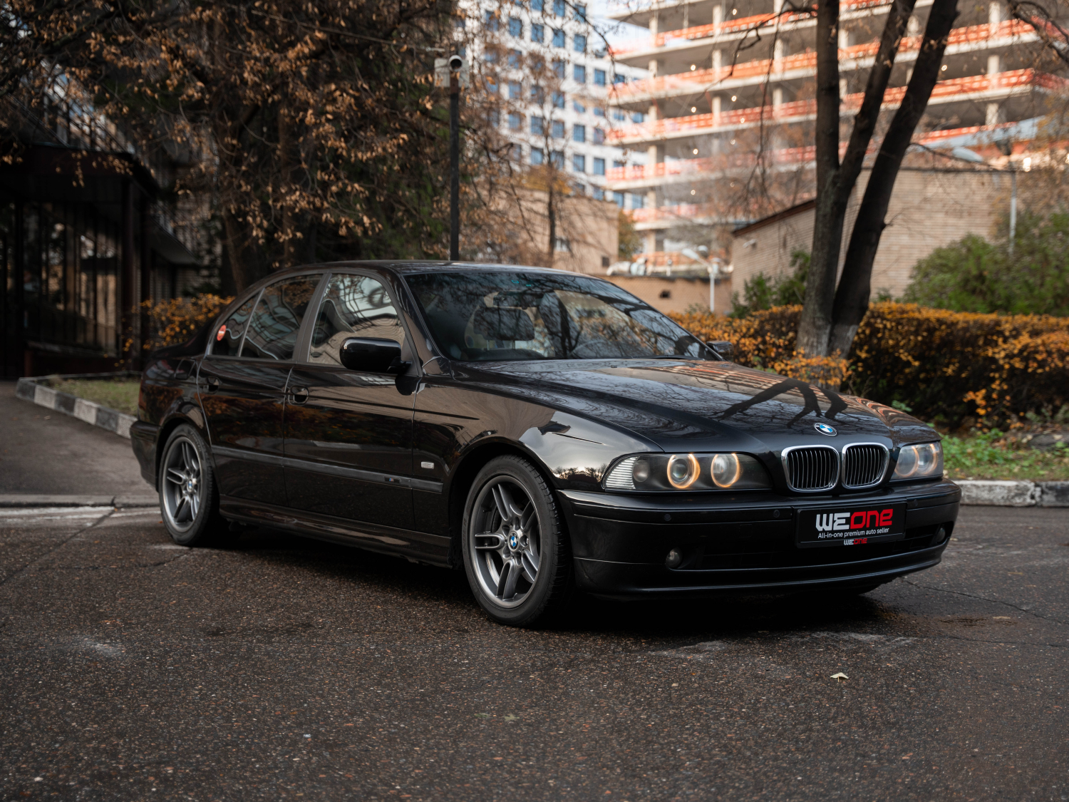 BMW 530iA 2001 черный 