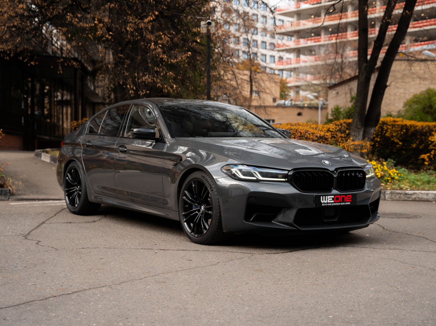 BMW M5 Competition 2020 серый