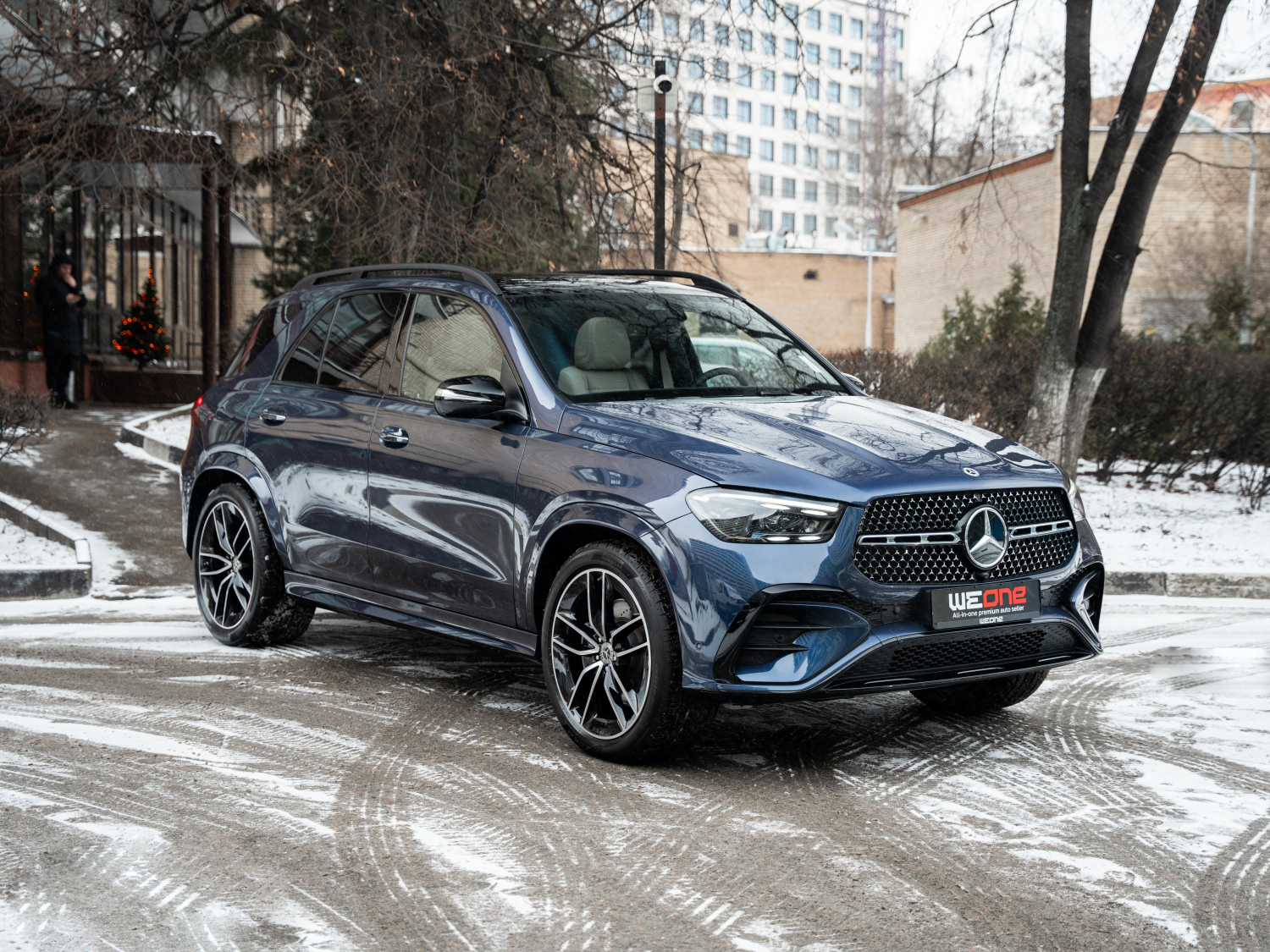Mercedes-Benz GLE 300D 4Matic 2024 синий Mercedes-Benz GLE 300D 4Matic 2024 синий