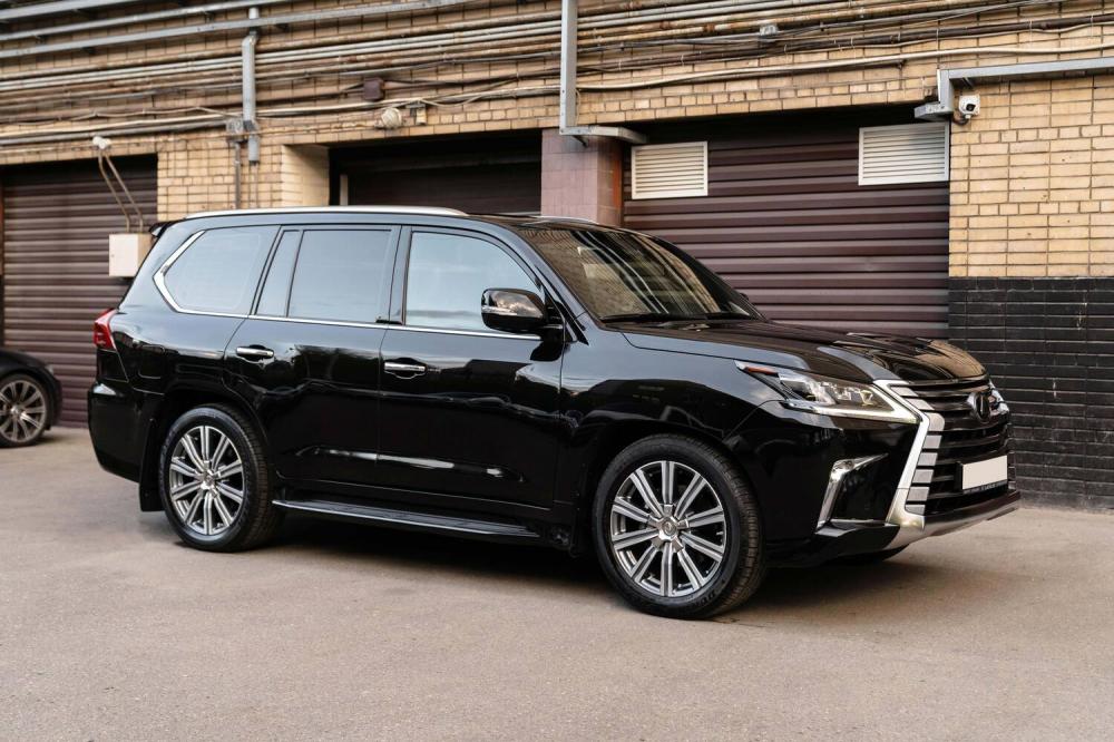 Lexus LX 570
