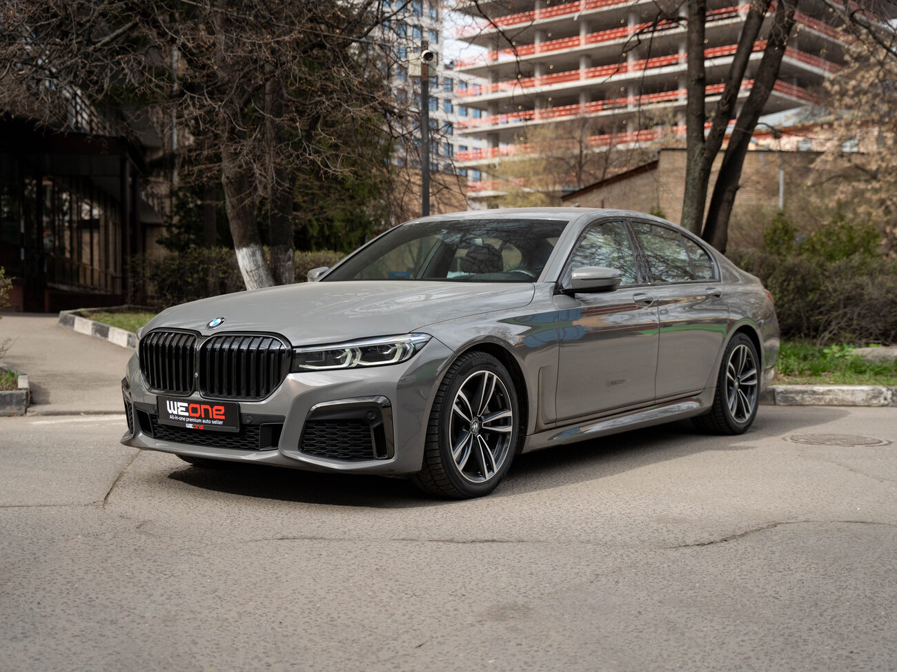 купить BMW 730D xDrive 2020 серый  в Москве