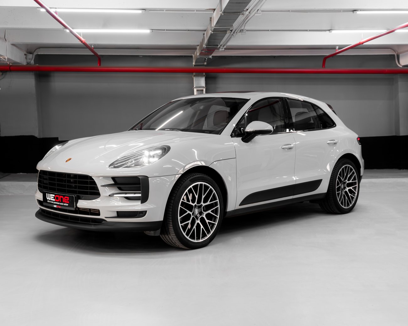 Porsche Macan 2021 серый 