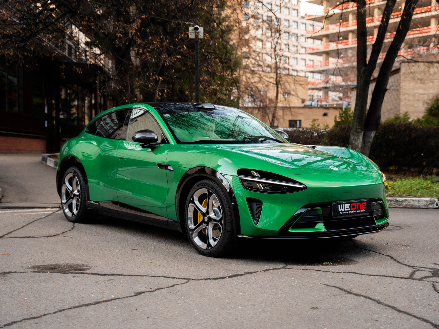 XIAOMI YU7 MAX 2025 зеленый