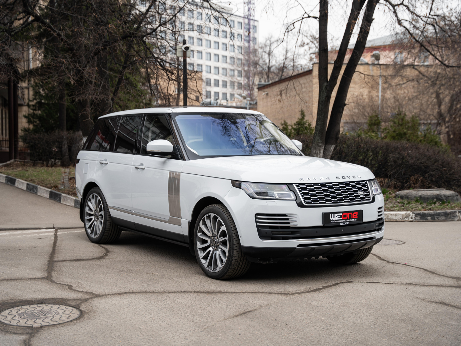 LAND ROVER RANGE ROVER  2018 белый LAND ROVER RANGE ROVER  2018 белый