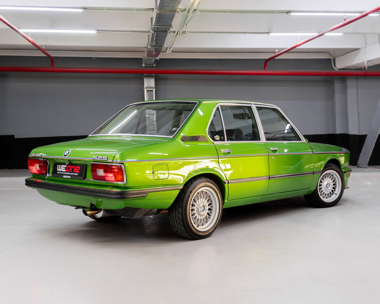 купить BMW 525 1977 светло-зеленая  в Москве