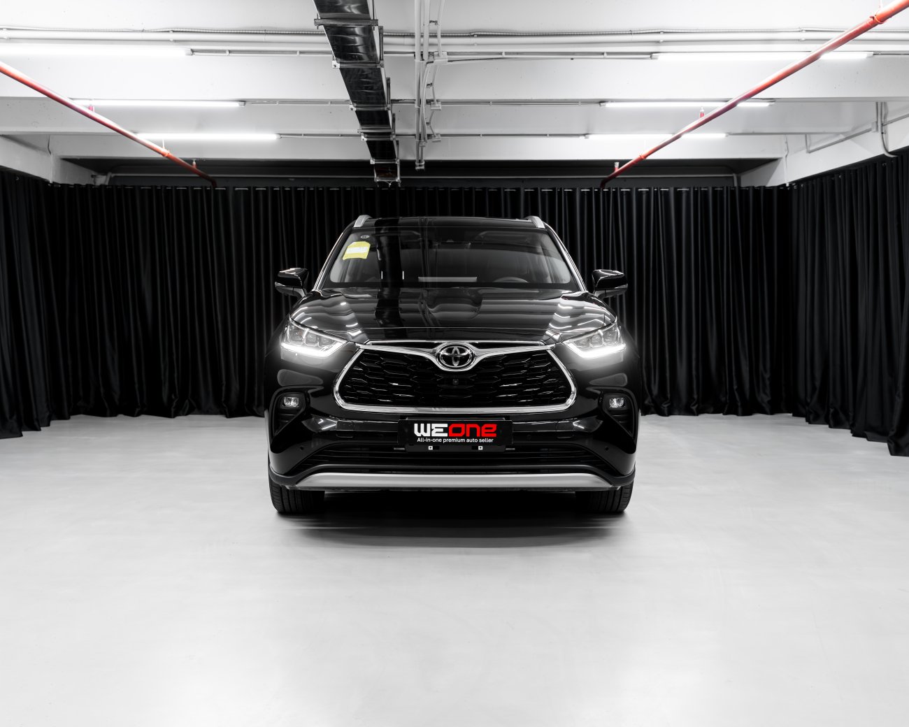 купить Toyota Highlander 2.0 AT 2026 черный в Москве