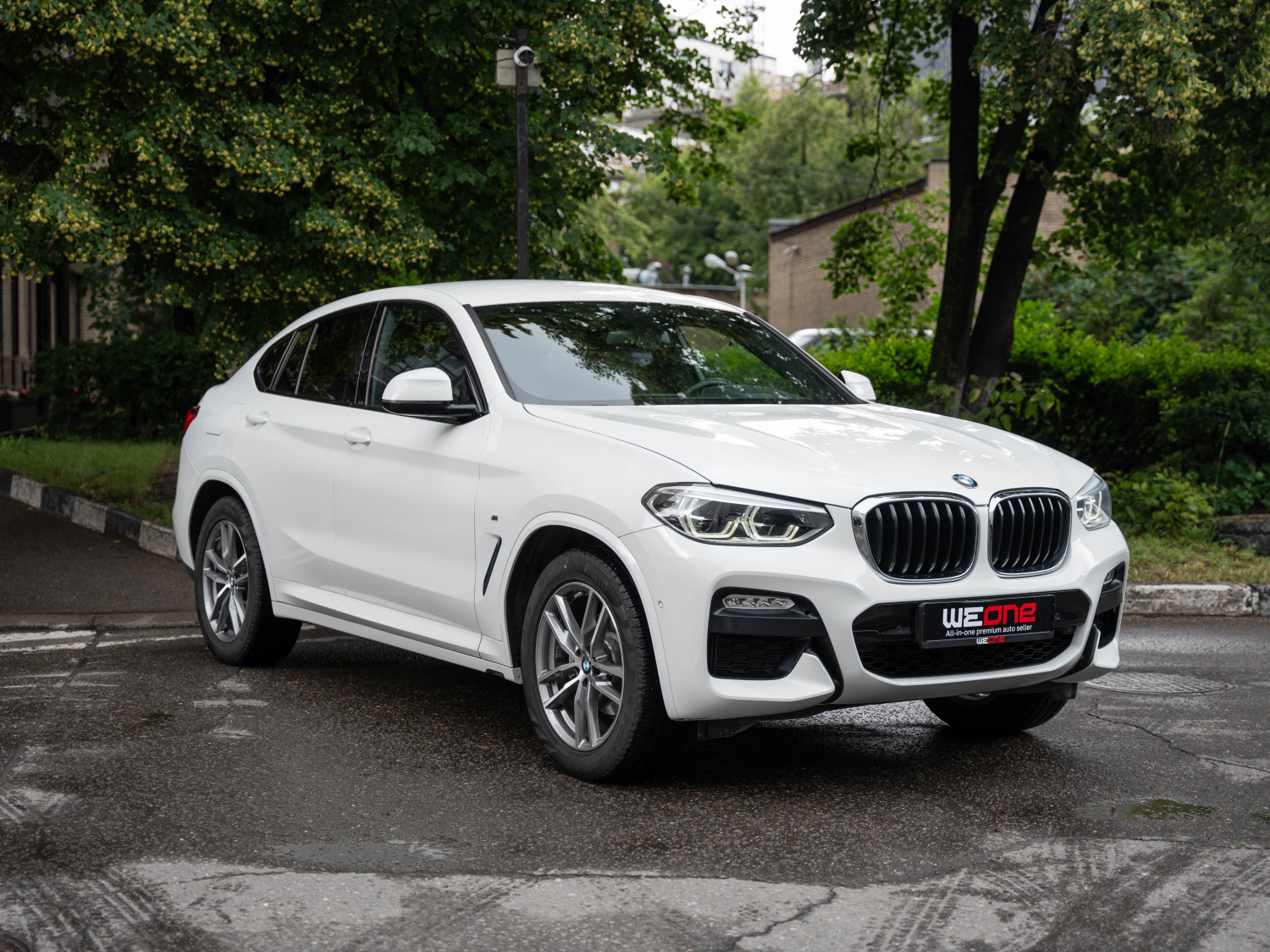 BMW X4 xDrive 20D 2018 белый
