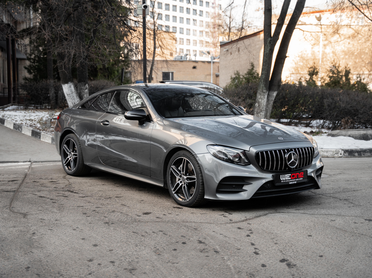 Mercedes-Benz E 400 4MATIC  2017 Mercedes-Benz E 400 4MATIC  2017
