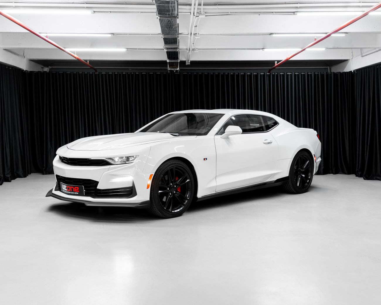 CHEVROLET CAMARO  2021 белый