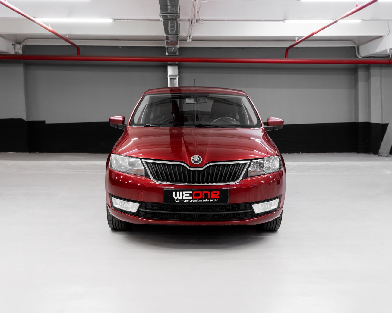 купить Skoda RAPID 2015 вишнево-красный в Москве