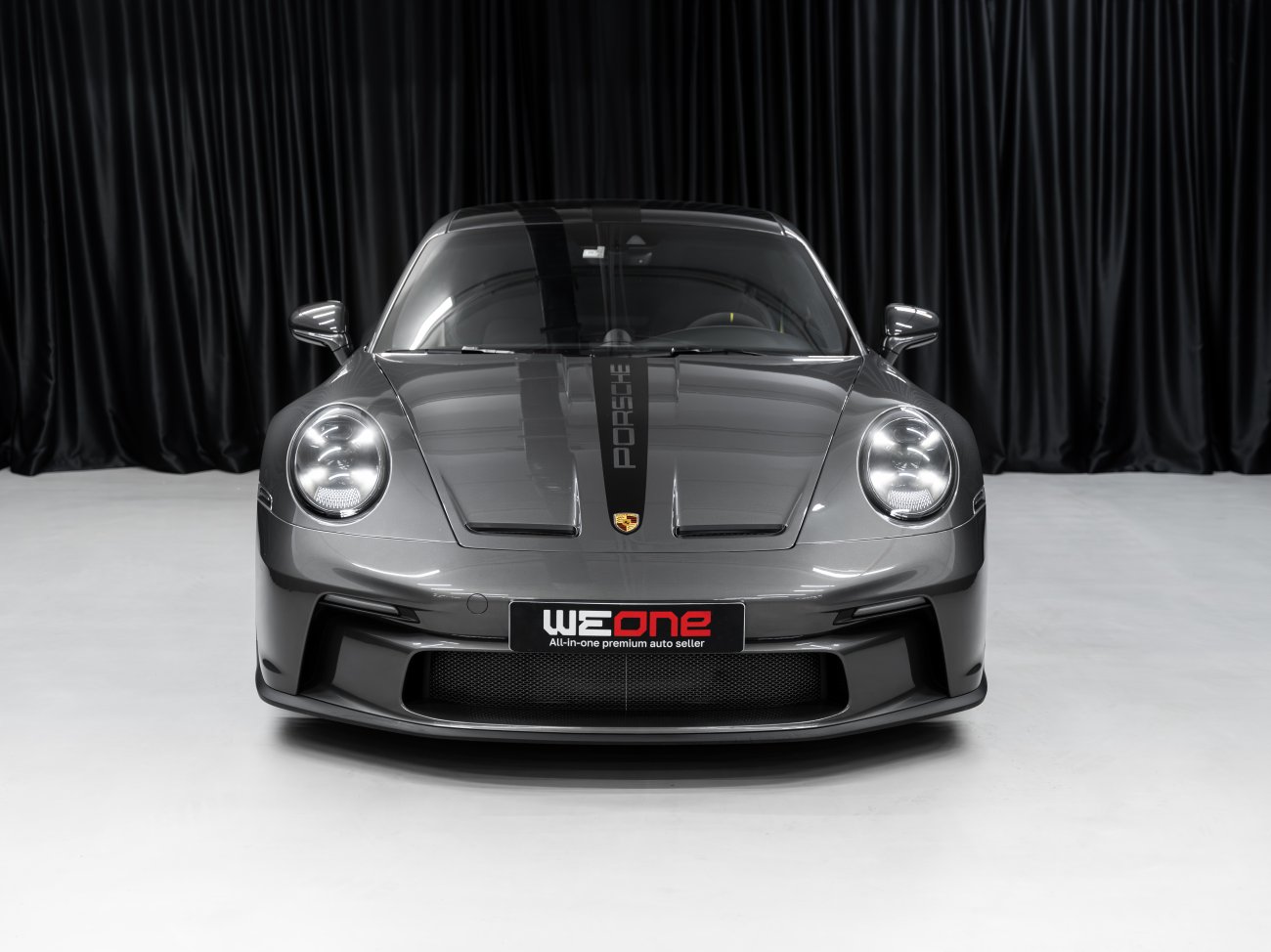 купить Porsche 911 GT3 Touring 2023 серый  в Москве