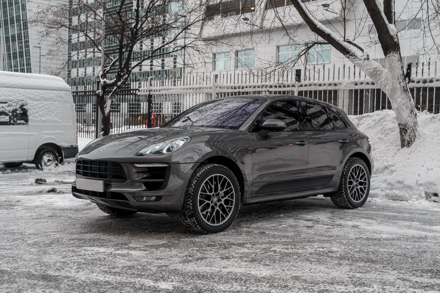 Porsche Macan S
