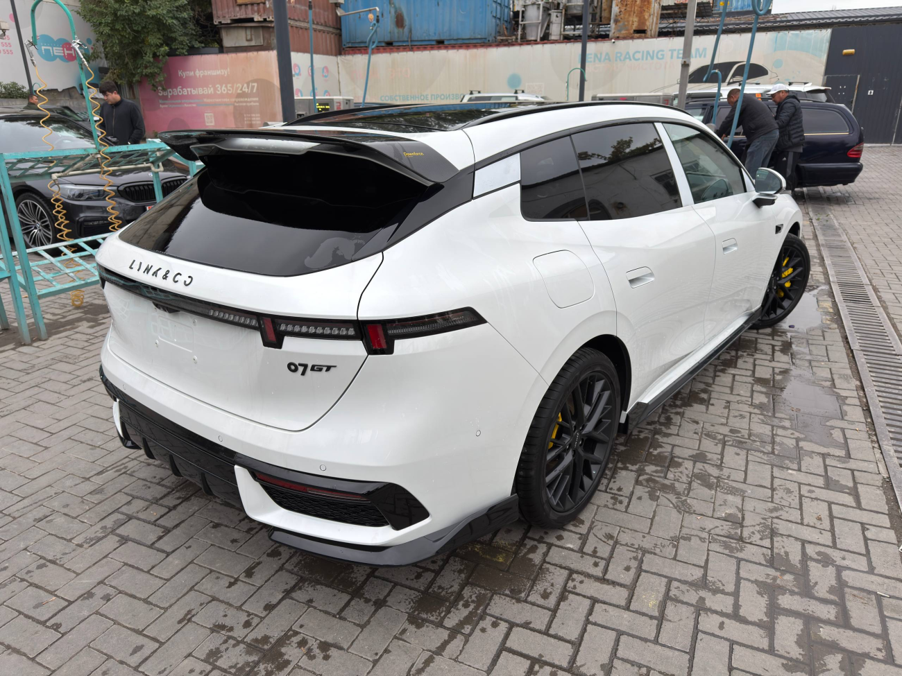 купить Lynk & Co 07 GT 2026 ,белый в Москве