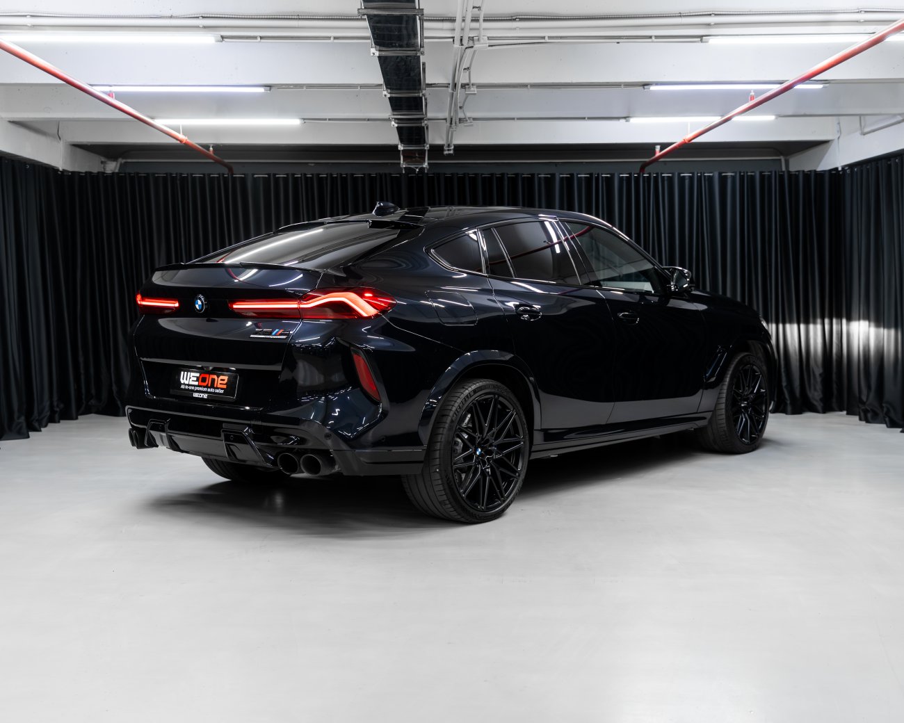 купить BMW X6M 2019 черный в Москве