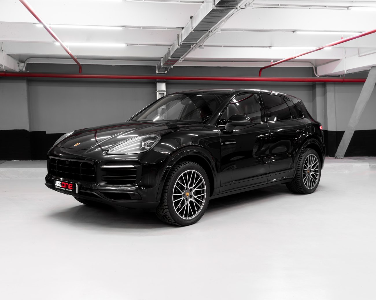 Porsche CAYENNE 2020 черный 
