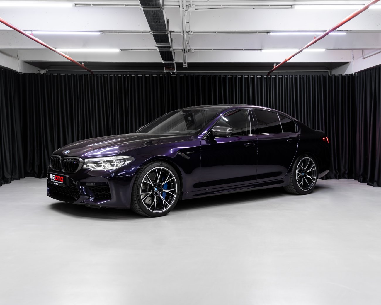 BMW M5 Competition 2018  фиолетовый